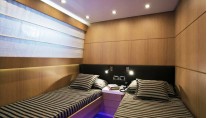Motor yacht Anassa -  Twin Cabin